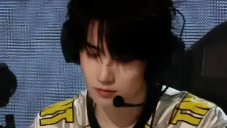 AL爆冷击败GEN引热议：GEN故意输比赛为季后赛布局？电竞战术性选择背后的季后赛形势分析